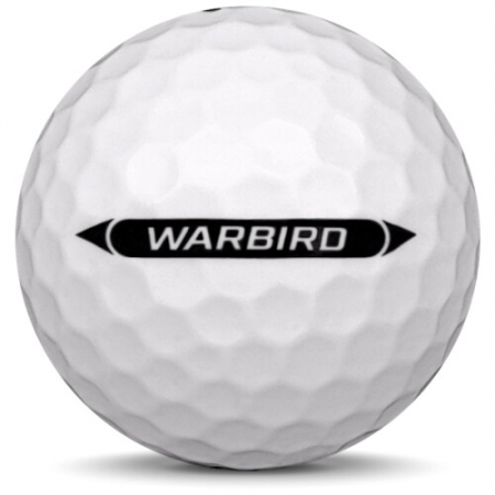 Golfbollen Callaway Warbird i årsmodell 2025.